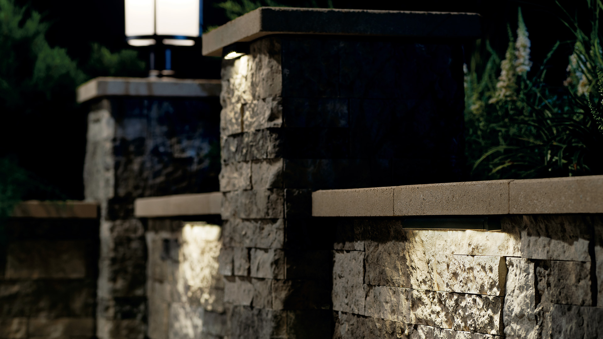 Kichler landscape lighting: Patio Hardscapes 16100BKT27 16102BKT27 Detail Night 1A 1920x1080